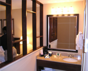 bathroom2.jpg
